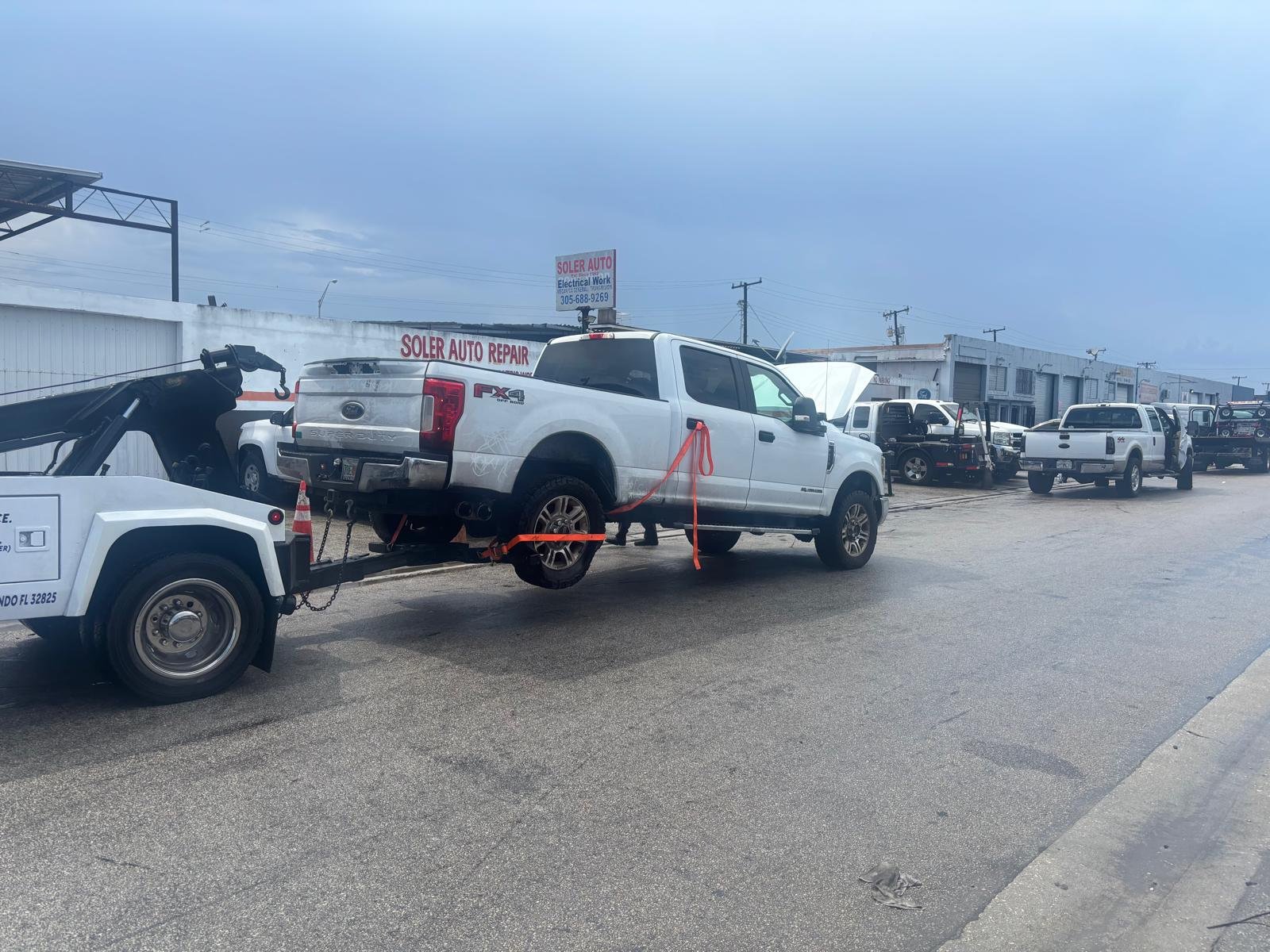 Fast Towing 24/7 fleet photo 6